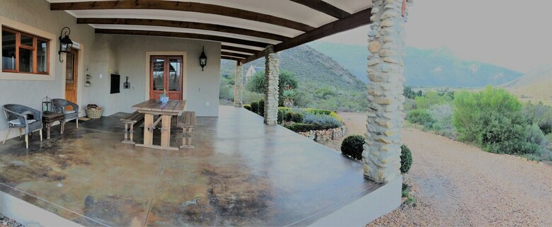 Hotel Oaksrest Vineyards
