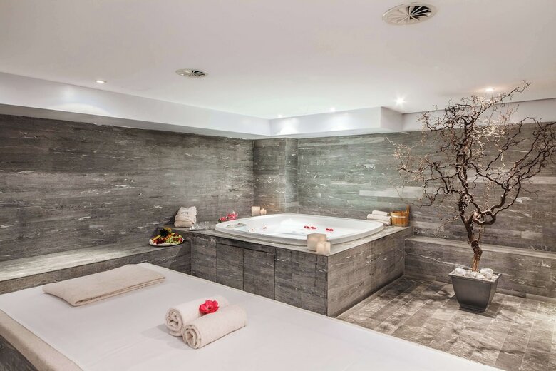 Villa Sassa Hotel, Residence & Spa