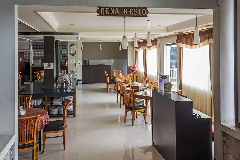 Serena Hotel