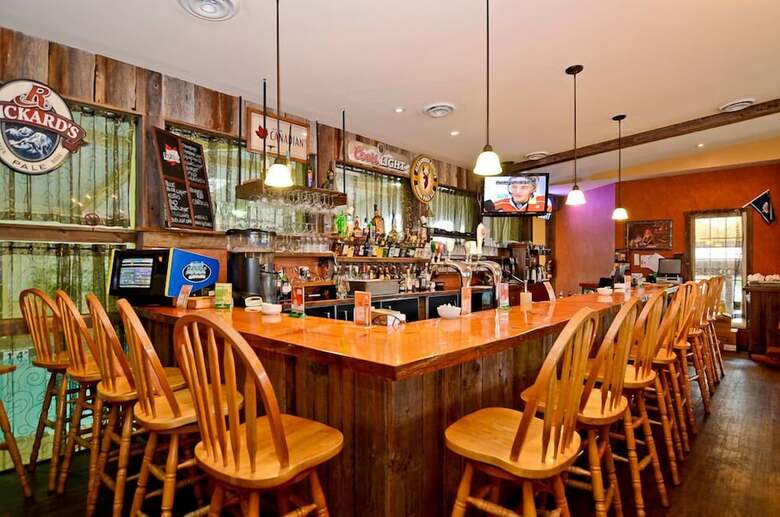 Hotel Country Squire Resort