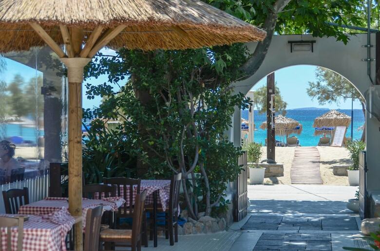 Ostria Hotel