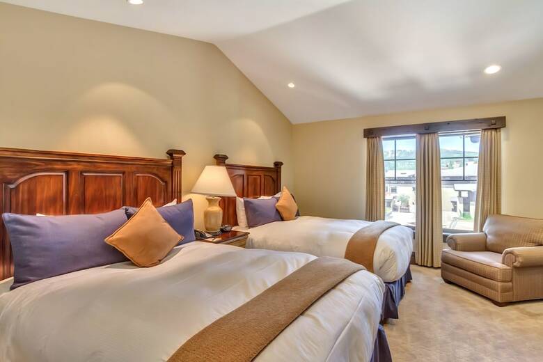 The Chateaux Deer Valley