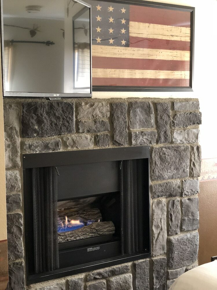 Hotel Fireside Lodge