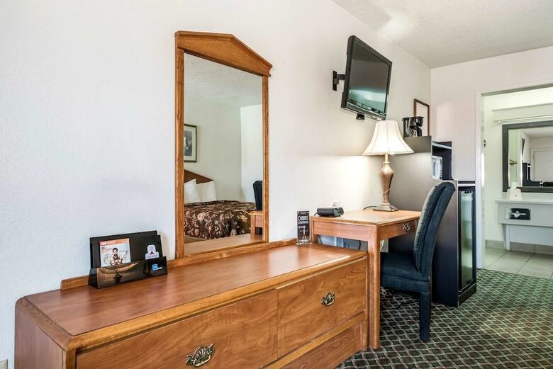 Motel Americas Best Value Inn Paris