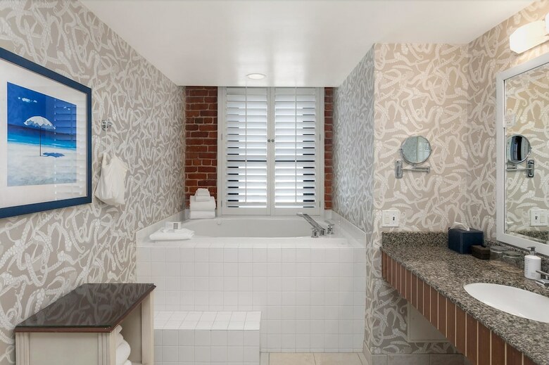 Argonaut Hotel - A Noble House Hotel