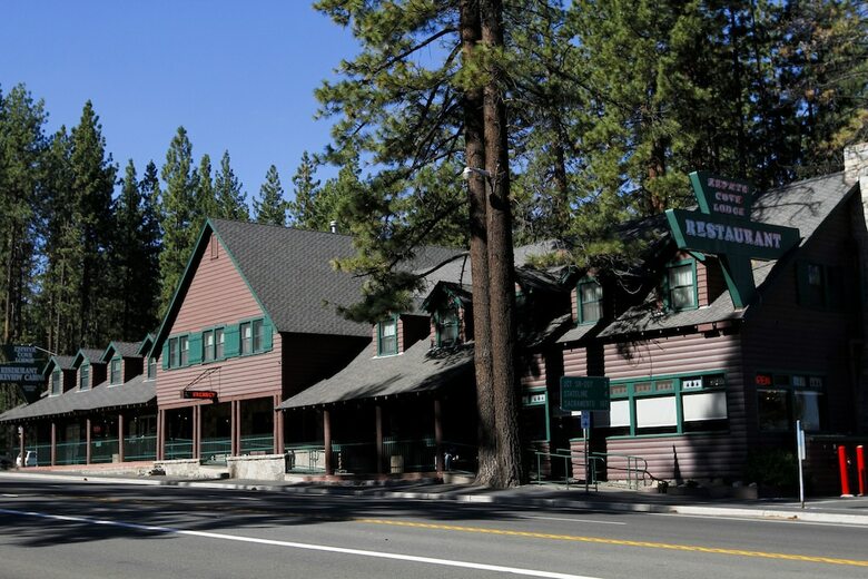 Hotel Zephyr Cove Resort
