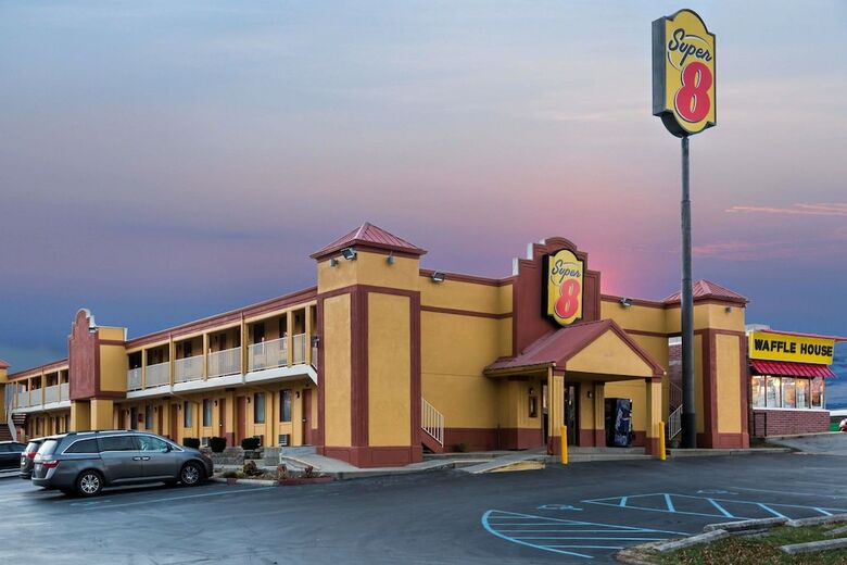Motel Super 8 By Wyndham Indianapolis