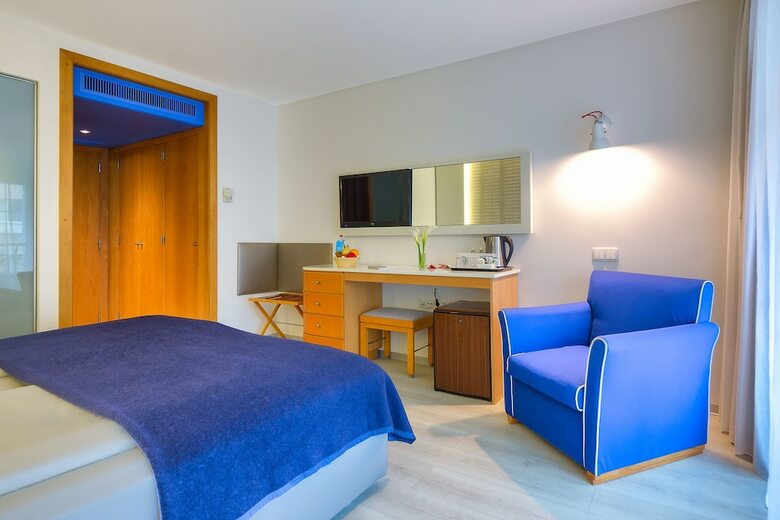 Hotel Four Views Monumental