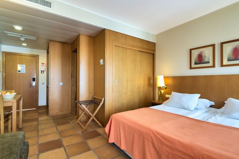 Hotel Four Views Monumental