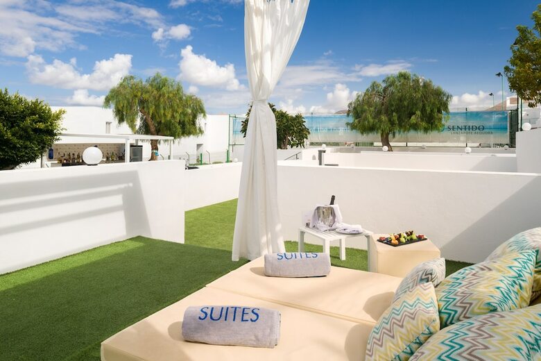 Hotel Aequora Lanzarote Suites