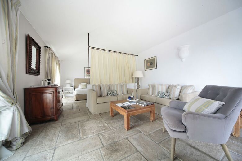Hotel H�tel Alain Llorca