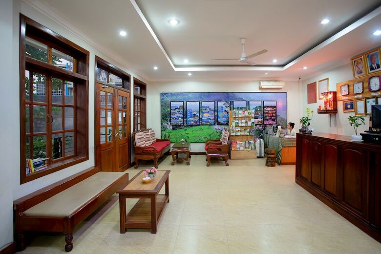 Hotel Bliss Villa