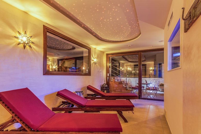 Apartamentos La Residencia Tarifa