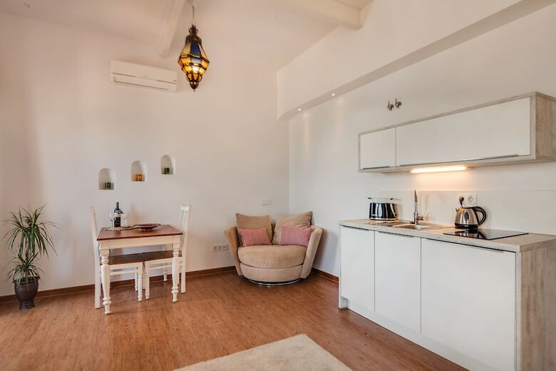 Apartamentos La Residencia Tarifa