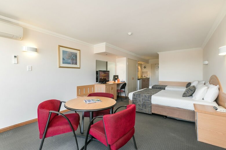 Great Eastern Motor Lodge