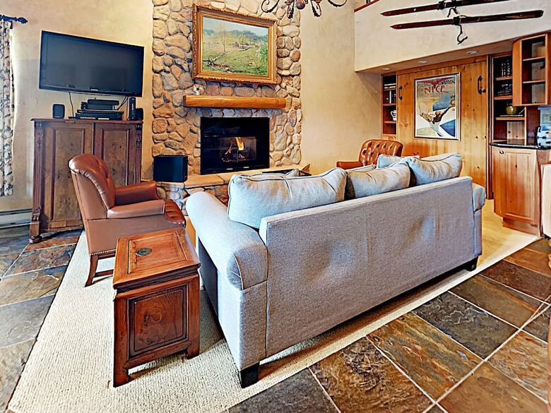 The Timberline Condominiums