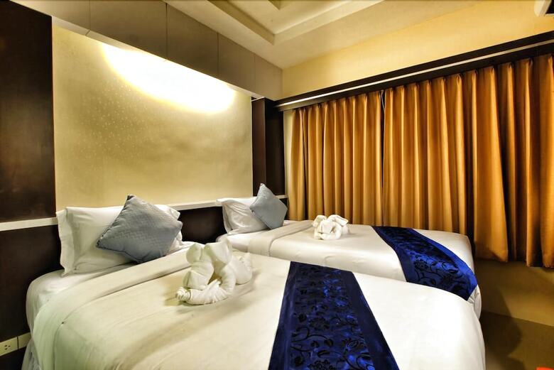 Excella Hotel