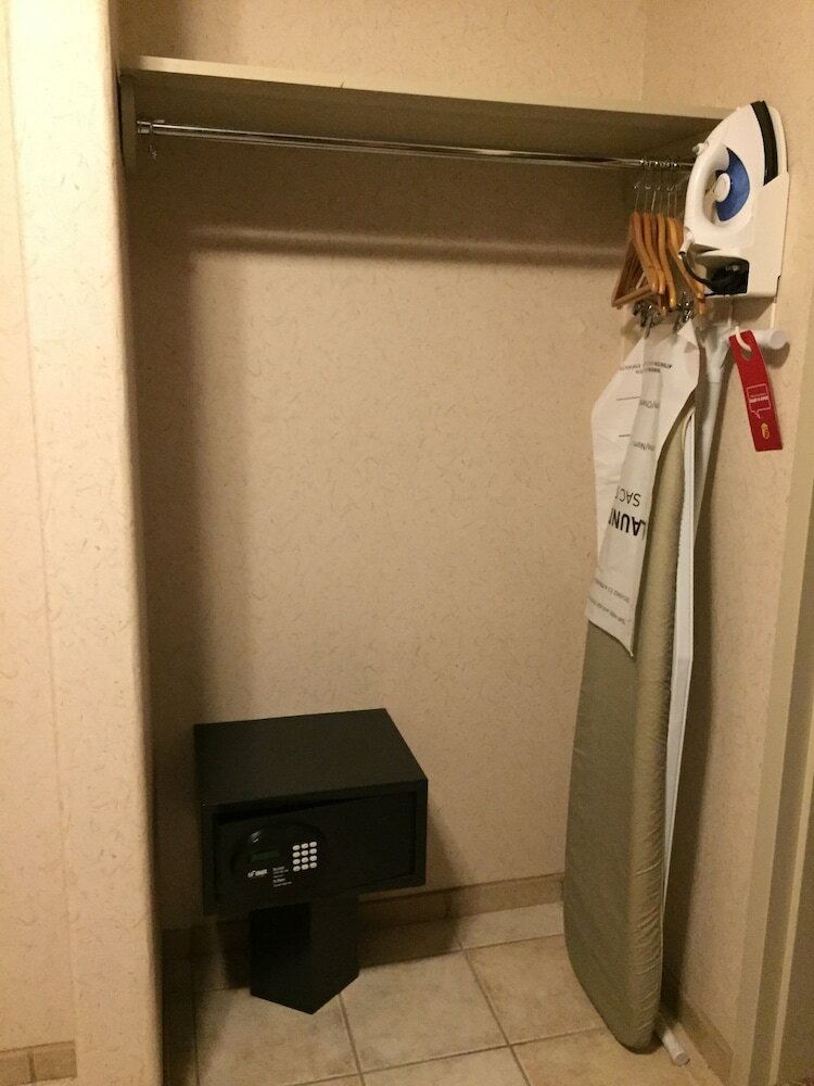 Hotel Super 8 By Wyndham Fort Nelson Bc