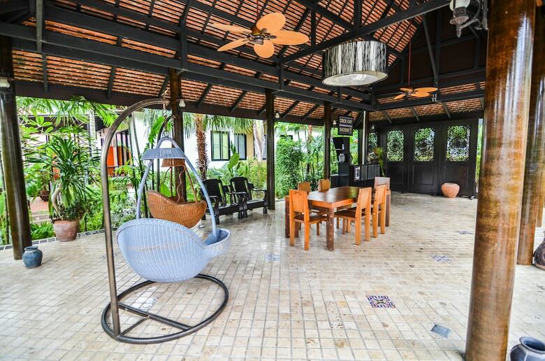 Hotel Cocoville Phuket Resort