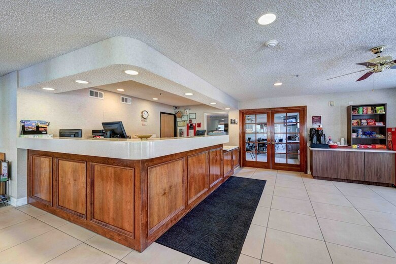 Surestay Plus Hotel By Best Western Redding
