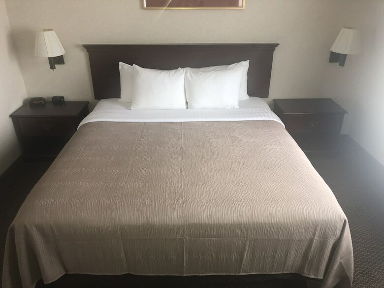 Hotel Fairchild