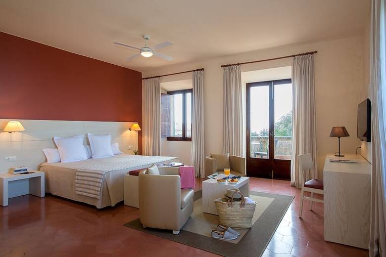 Hotel Santuari de Cura