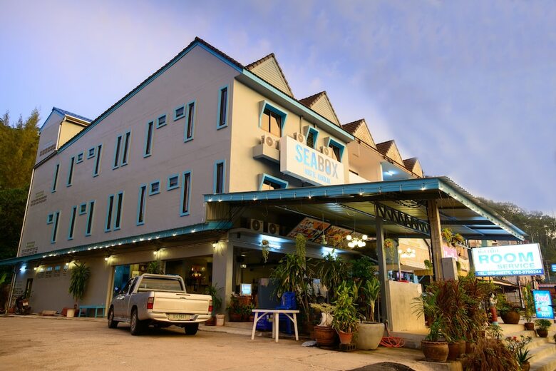 Hotel Seabox Khaolak Hostel