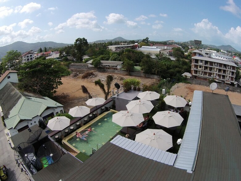 Hotel Cheeky Monkey's Samui