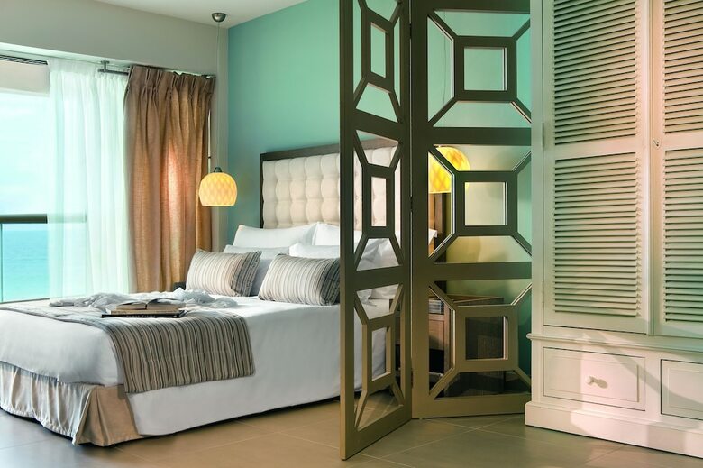 Hotel Sani Beach