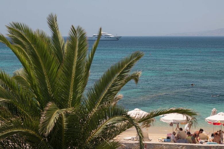 Liana Beach Hotel & Spa