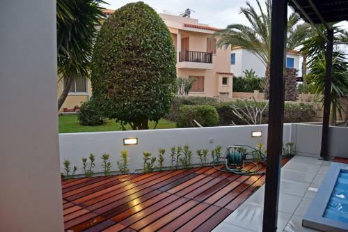 Yialos Luxury Apartments