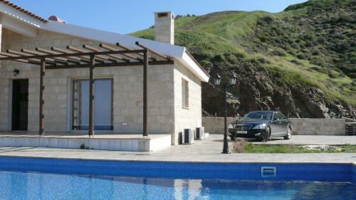 Pomos Panoramic Villa