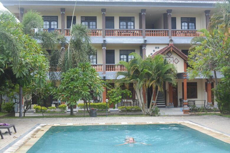 Hotel Beneyasa Beach Inn 1