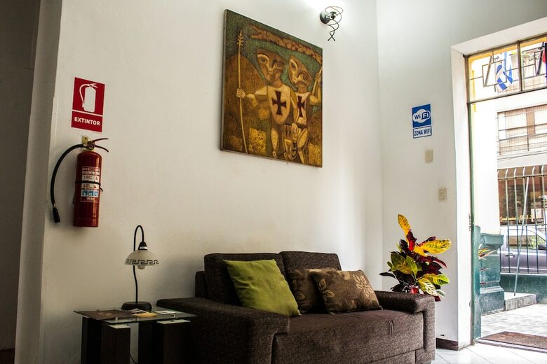 Hostal Albergue Verde