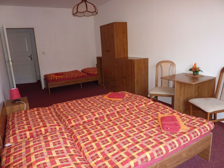 Hotel Pension Bor?vka