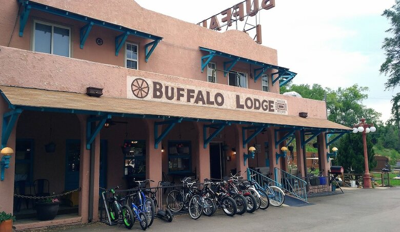 Hotel Buffalo Lodge Bicycle Resort