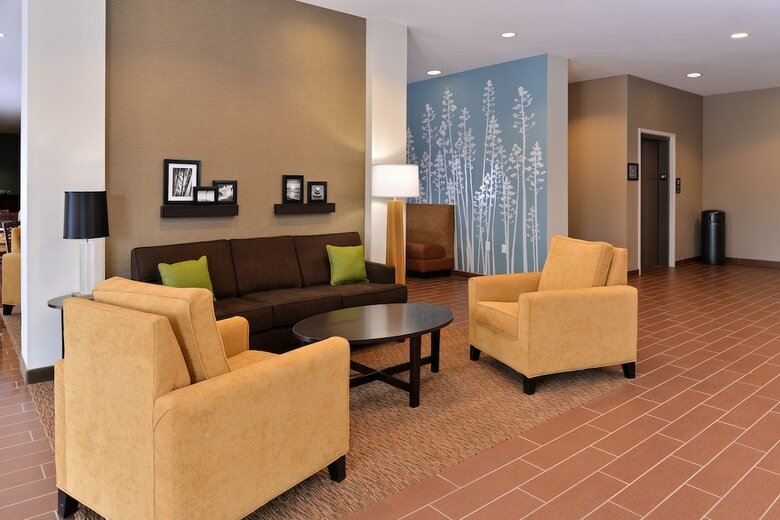 Hotel Sleep Inn & Suites
