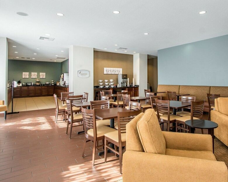 Hotel Mainstay Suites Meridian