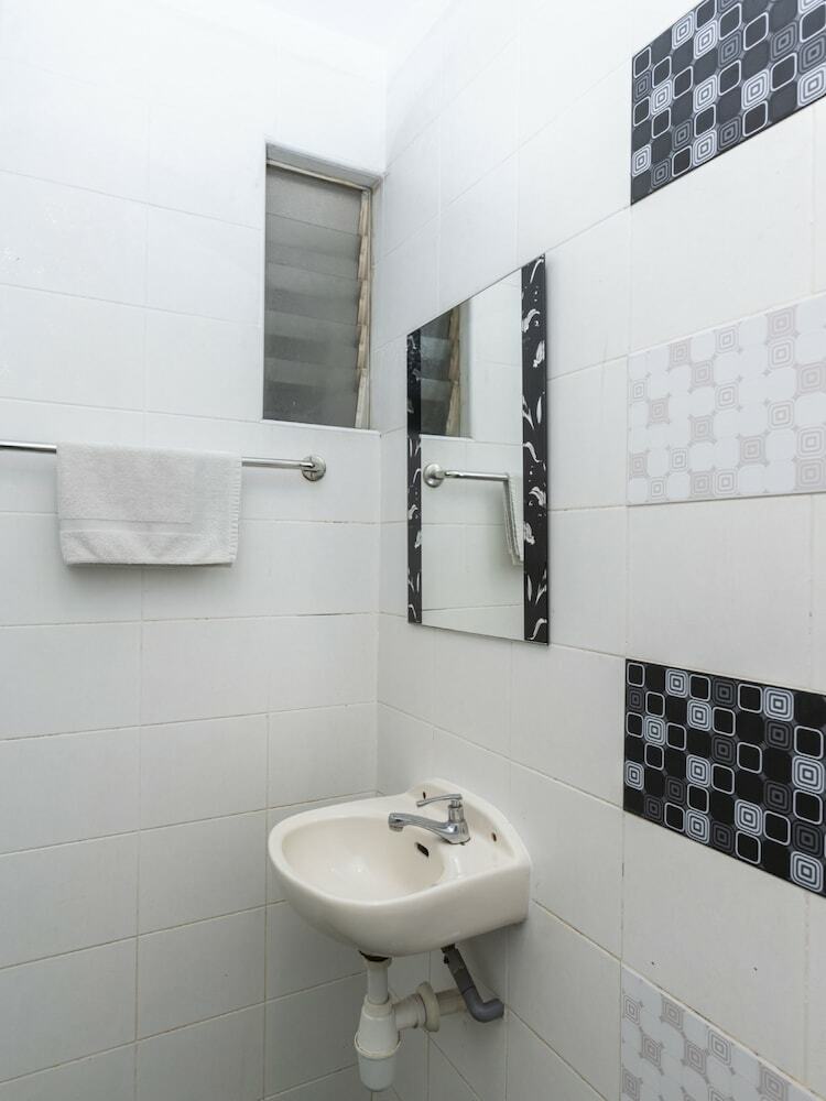 Oyo 1117 Okid Hotel