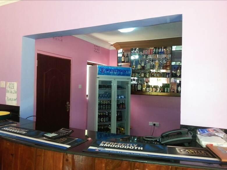 Way Side Hotel