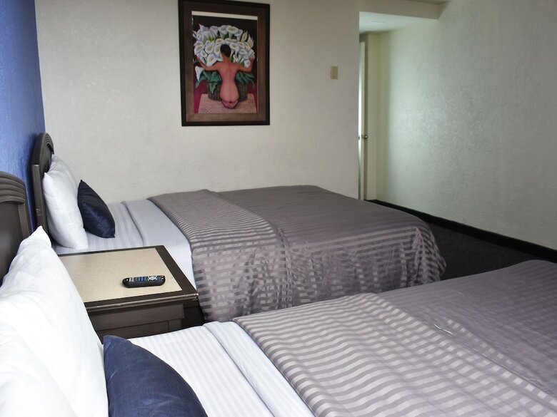 Hotel Corona Plaza