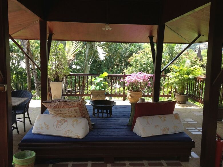 Ban Keaw Villas