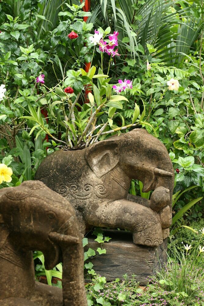 Ban Keaw Villas