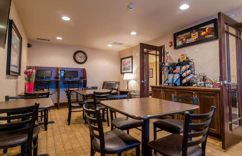 My Place Hotel-dickinson, Nd