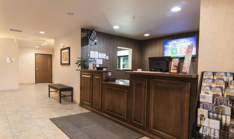 My Place Hotel-dickinson, Nd