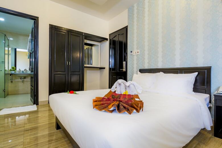 Hotel La Maison Da Nang Beach