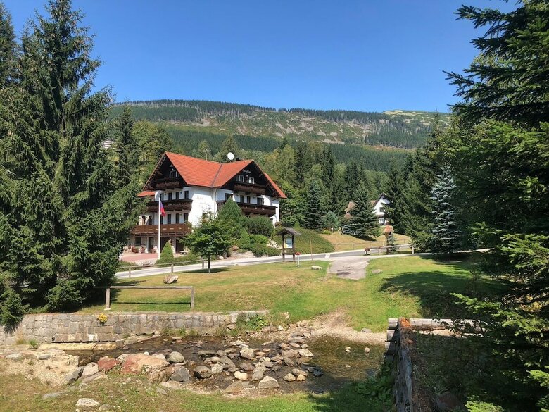 Hotel Krist�na