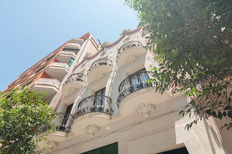 Apartamentos Weflating Park G�ell
