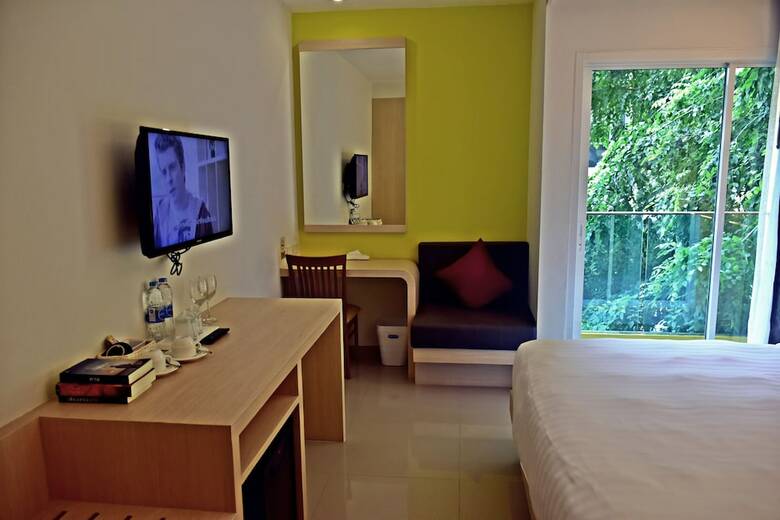 Ocean & Ole Hotel Patong