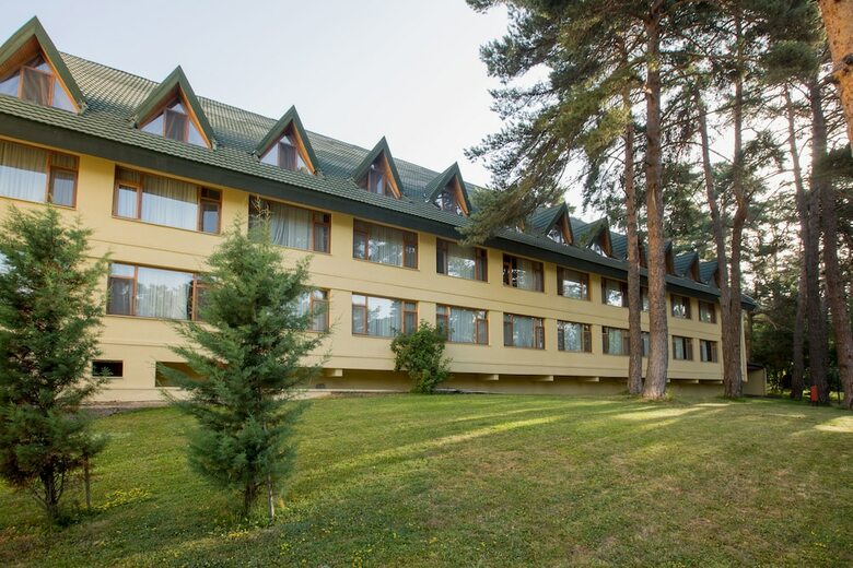 Hotel B�y�k Abant Oteli